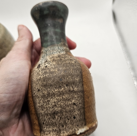 Studio pottery stoneware Gas Fired ceramic Japanese Cup and sake Bottle or Vase - Picture 6 of 7